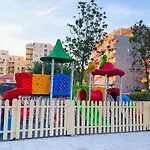 King\'S Apartment/Sea View
